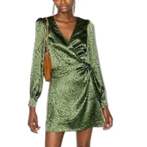 Reformation Dresses & Skirts - Reformation Kenna Green Silk Leopard Wrap Mini Dress M Long Sleeve Party EUC